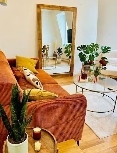 Apartman T2 Charmant, Chaleureux Et Calme Párizs